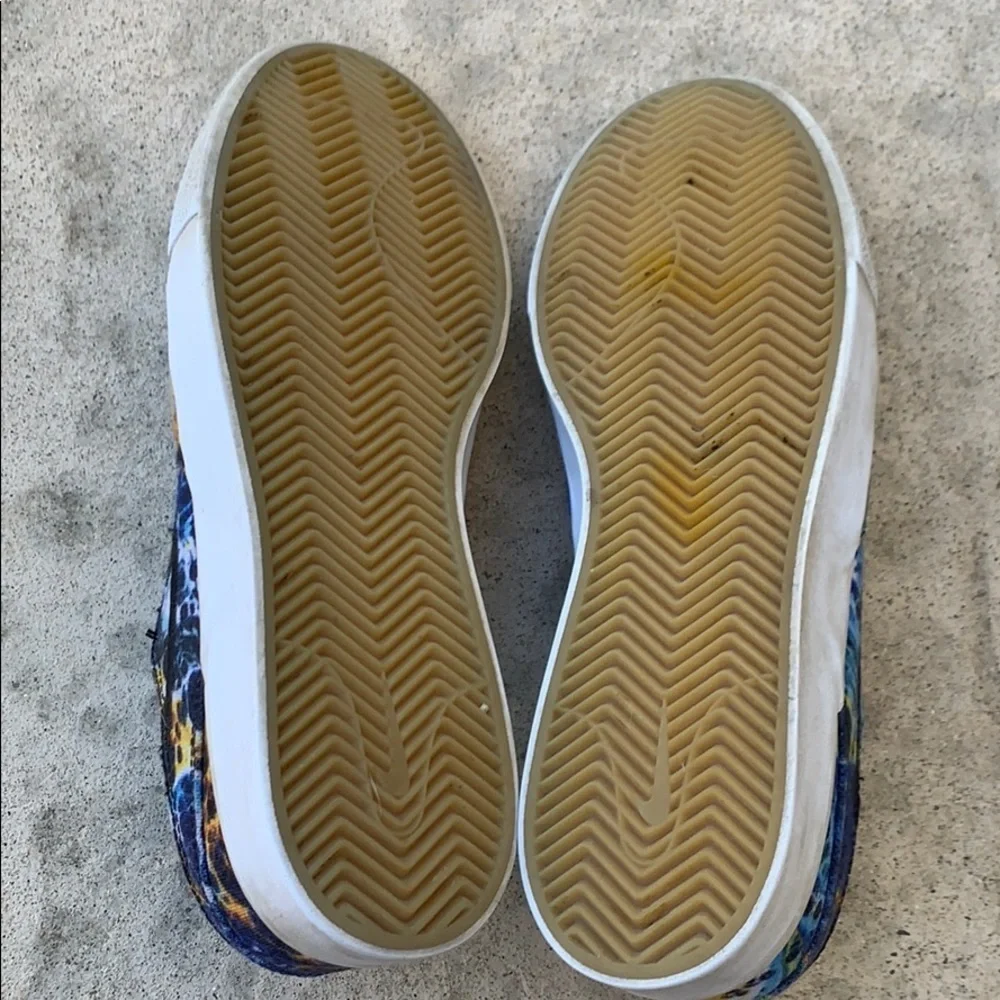 Nike SB Stefan Janoski Tie Dye Shoe Size  7